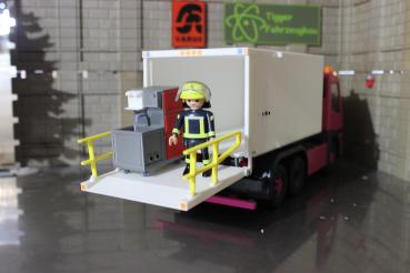 Roll-off container Logistics 2